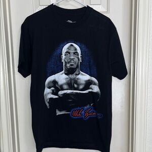 Mike Tyson Men’s T-Shirt Size Med Boxing Stare Down Legend